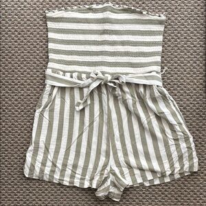 AMERICAN EAGLE Striped Romper